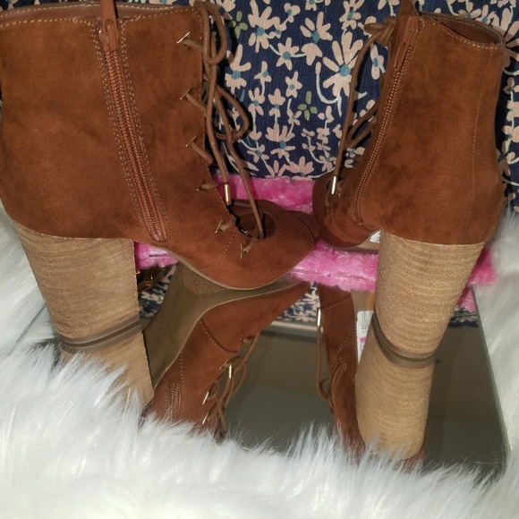 Carlos Santana Jolene Lace Chunky Heels sz 8 Women - Picture 4 of 8